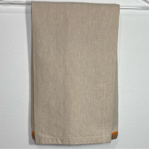 Pier 1 Easter Bunny Embroidered Tea Towel Tan Orange Green NWOT - Picture 2 of 7